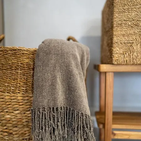 404 Нэводари